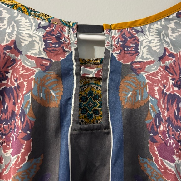 Anthropologie Green and Orange Asymmetrical Blouse - Picture 7 of 7